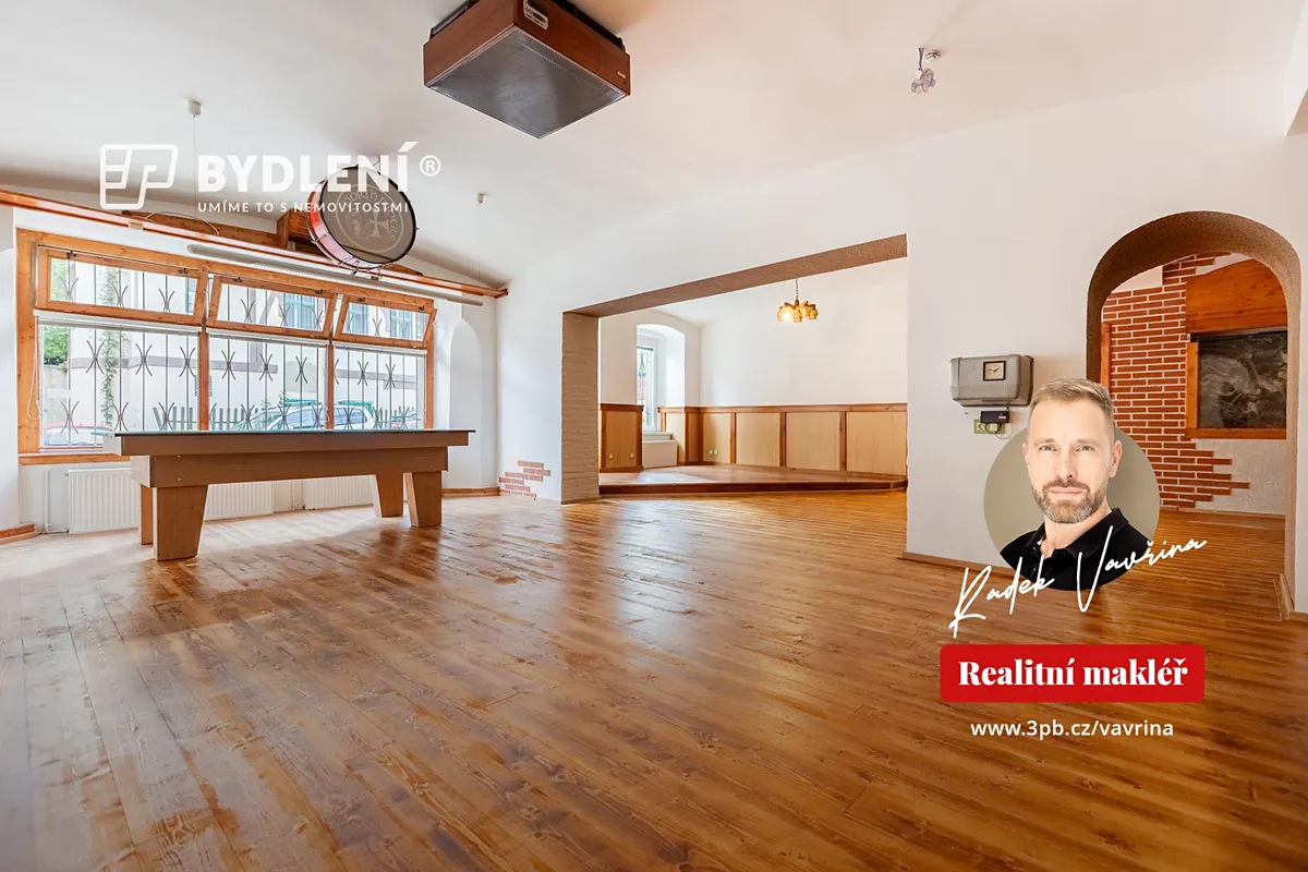 Pronájem restaurace 330 m²