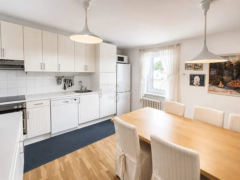 Prodej bytu 3+1 110 m², Karlovy Vary – náhled fotky 2