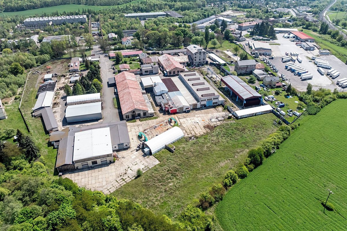 Prodej skladového prostoru 11945 m² – fotografie 2