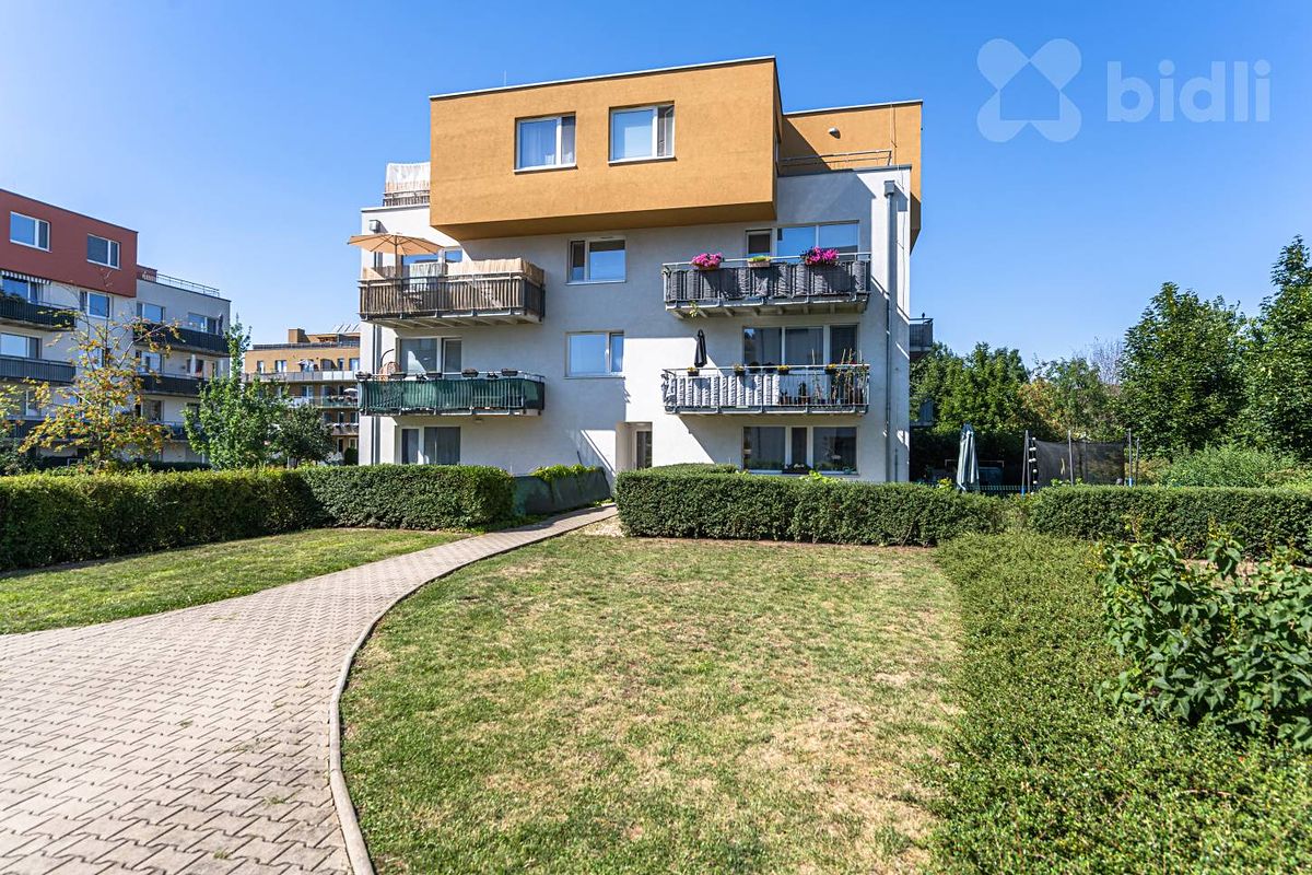 Prodej bytu 1+kk 38 m² – fotografie 2