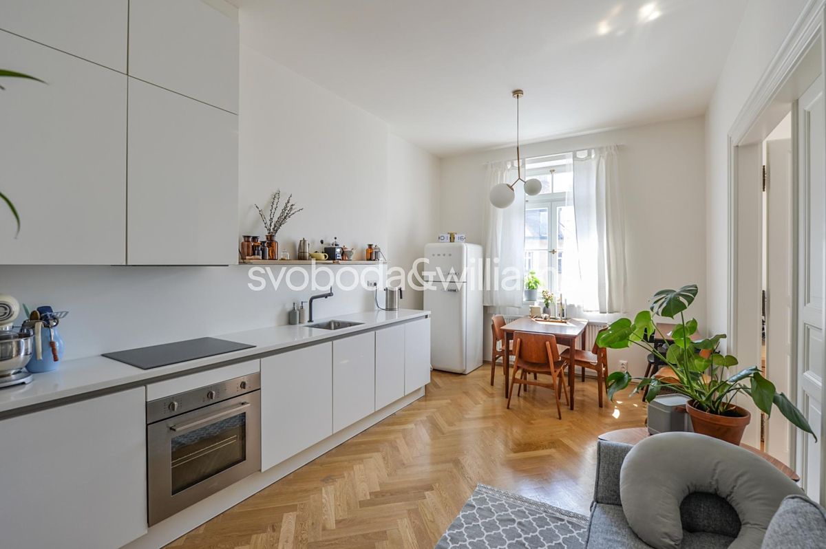 Pronájem bytu 2+kk 43 m²