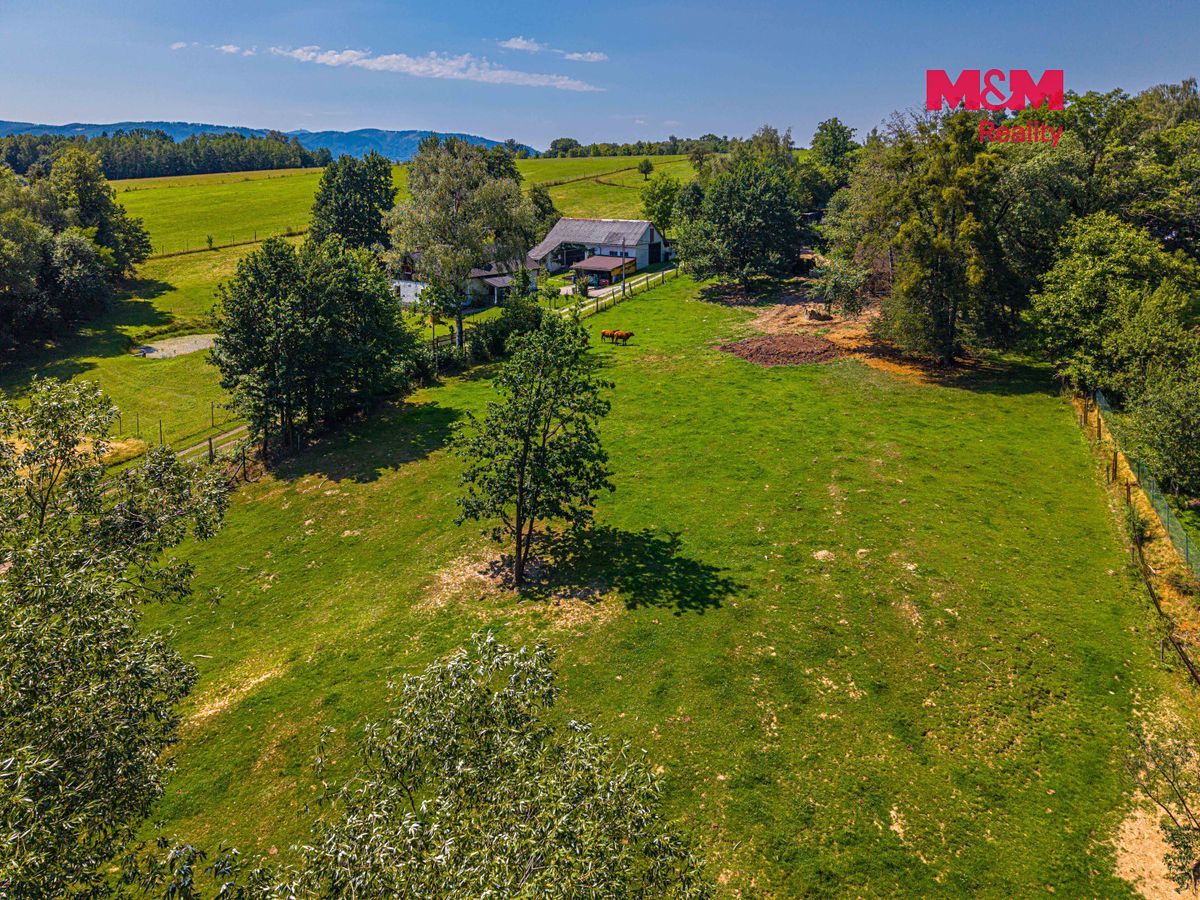 Prodej stavebního pozemku 6498 m² – fotografie 3