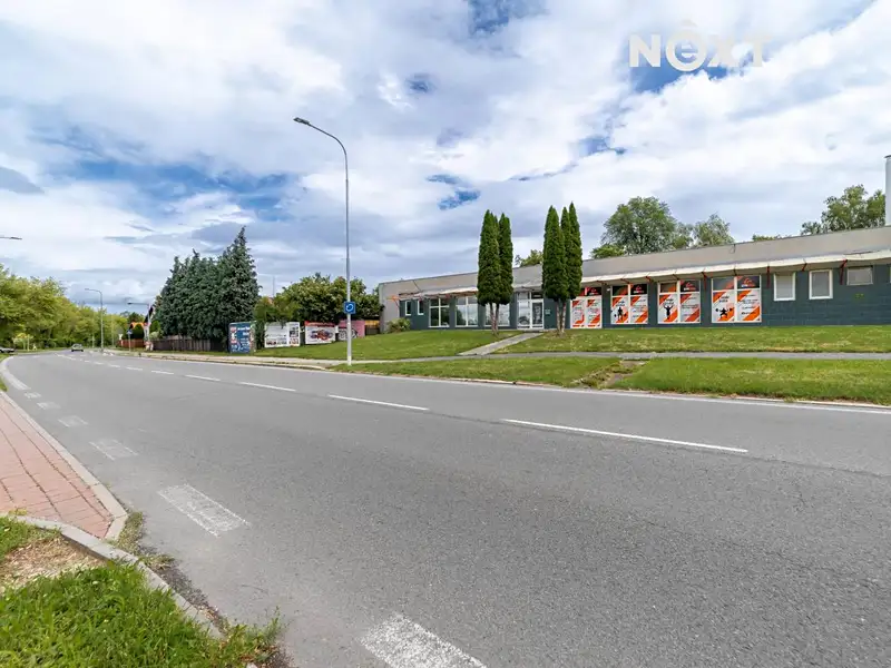 Pronájem obchodního prostoru 142 m², Karviná – náhled fotky 1