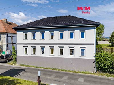 Pronájem rodinného domu 302 m², pozemek 421 m²