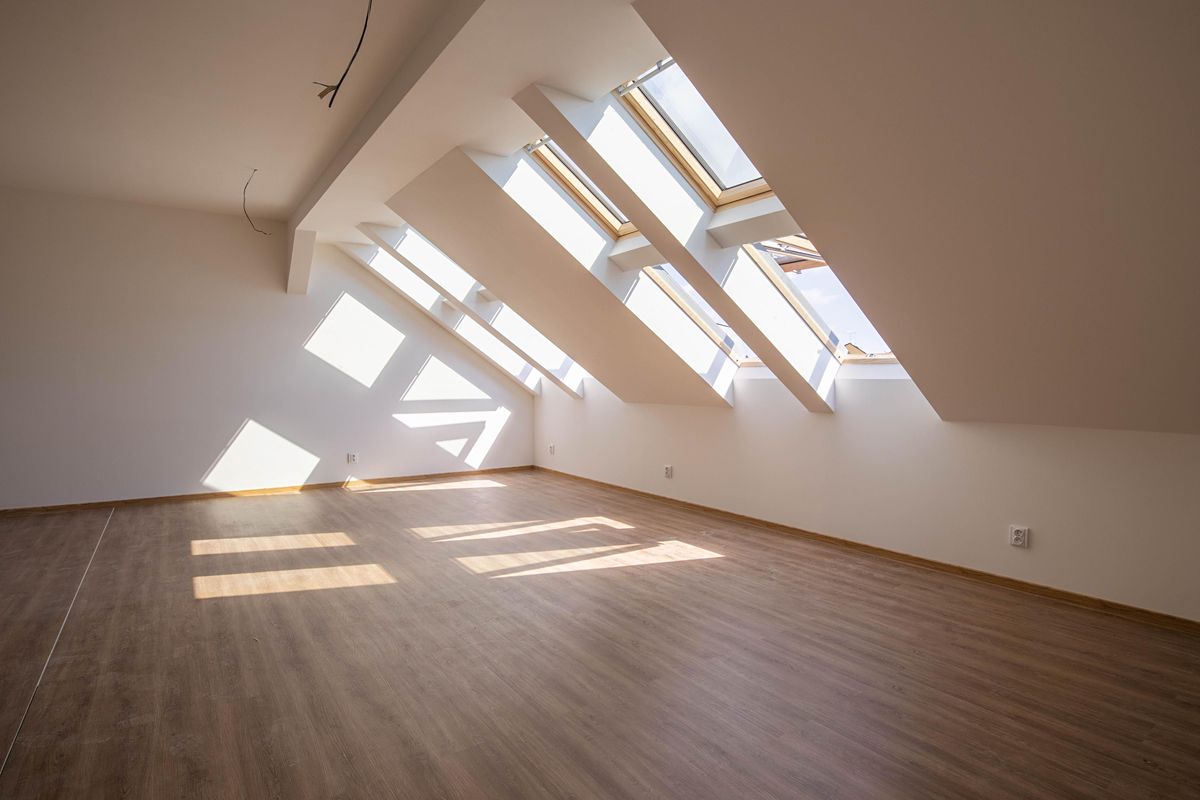 Pronájem bytu 1+kk 63 m²