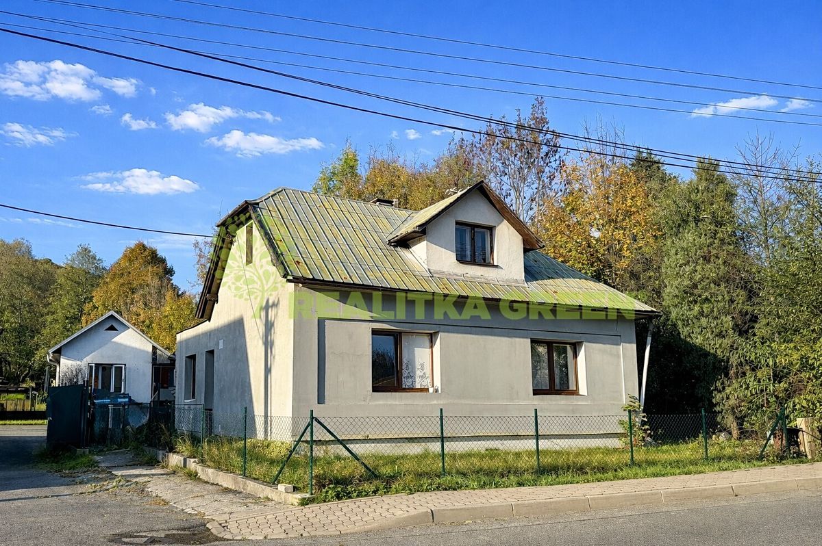 Prodej rodinného domu 173 m², pozemek 382 m² – fotografie 2