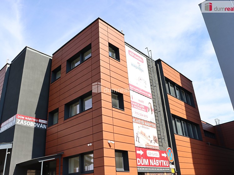 Pronájem komerčního prostoru, 38 m² (1 z 5)
