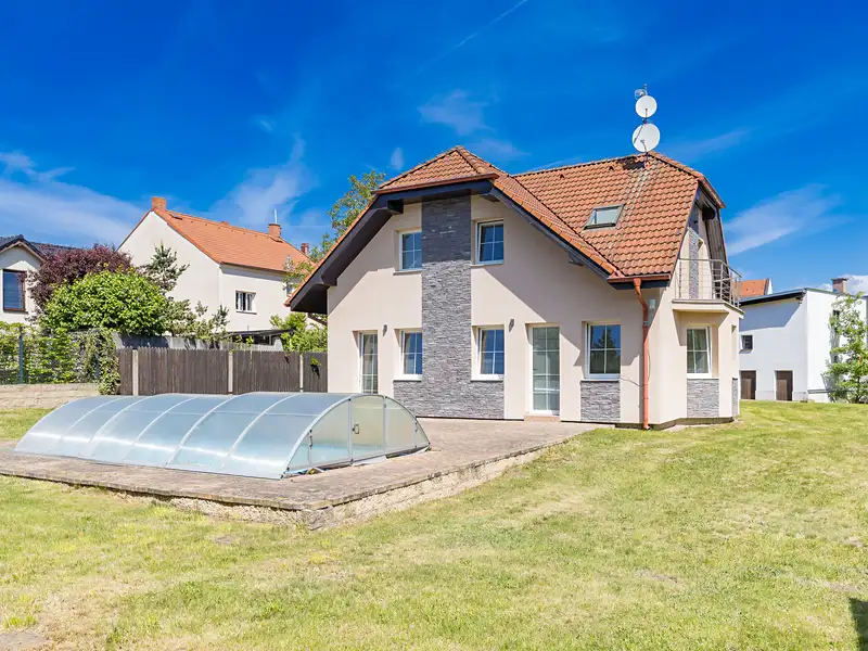 Prodej vícegeneračního domu 266 m², pozemek 2701 m², Mladá Boleslav – náhled fotky 1