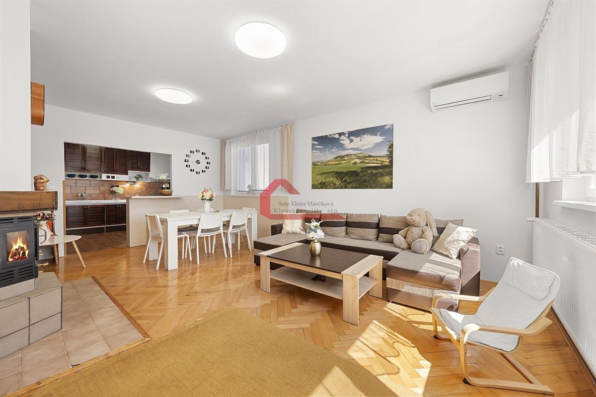 Prodej rodinného domu 201 m², pozemek 485 m² – fotografie 3