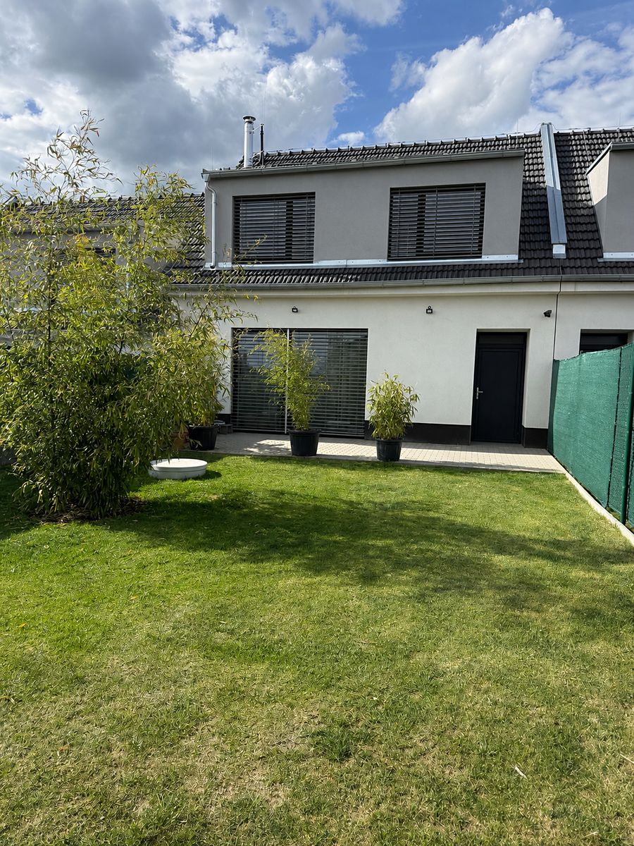 Prodej rodinného domu 150 m², pozemek 241 m²