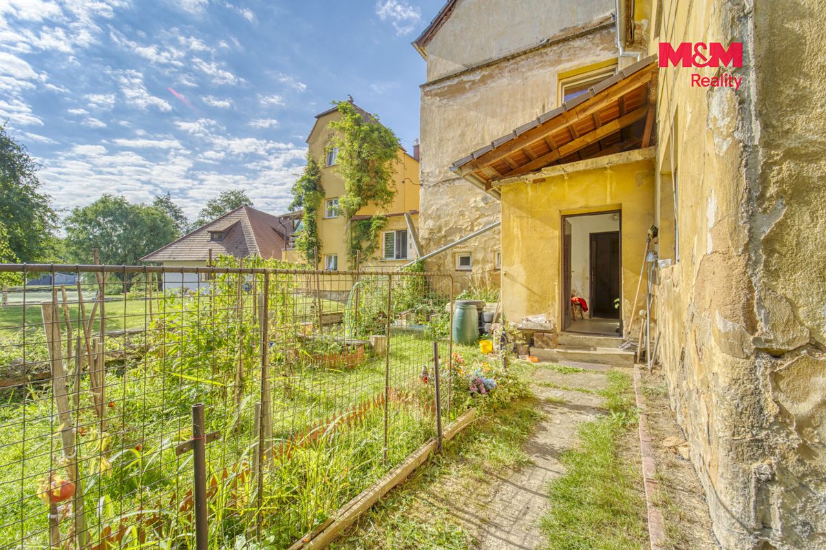 Prodej rodinného domu 353 m², pozemek 515 m² – fotografie 5