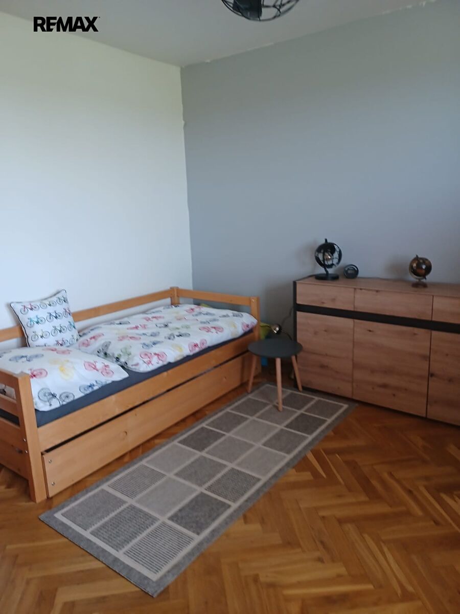 Pronájem bytu 2+kk 55 m² – fotografie 4