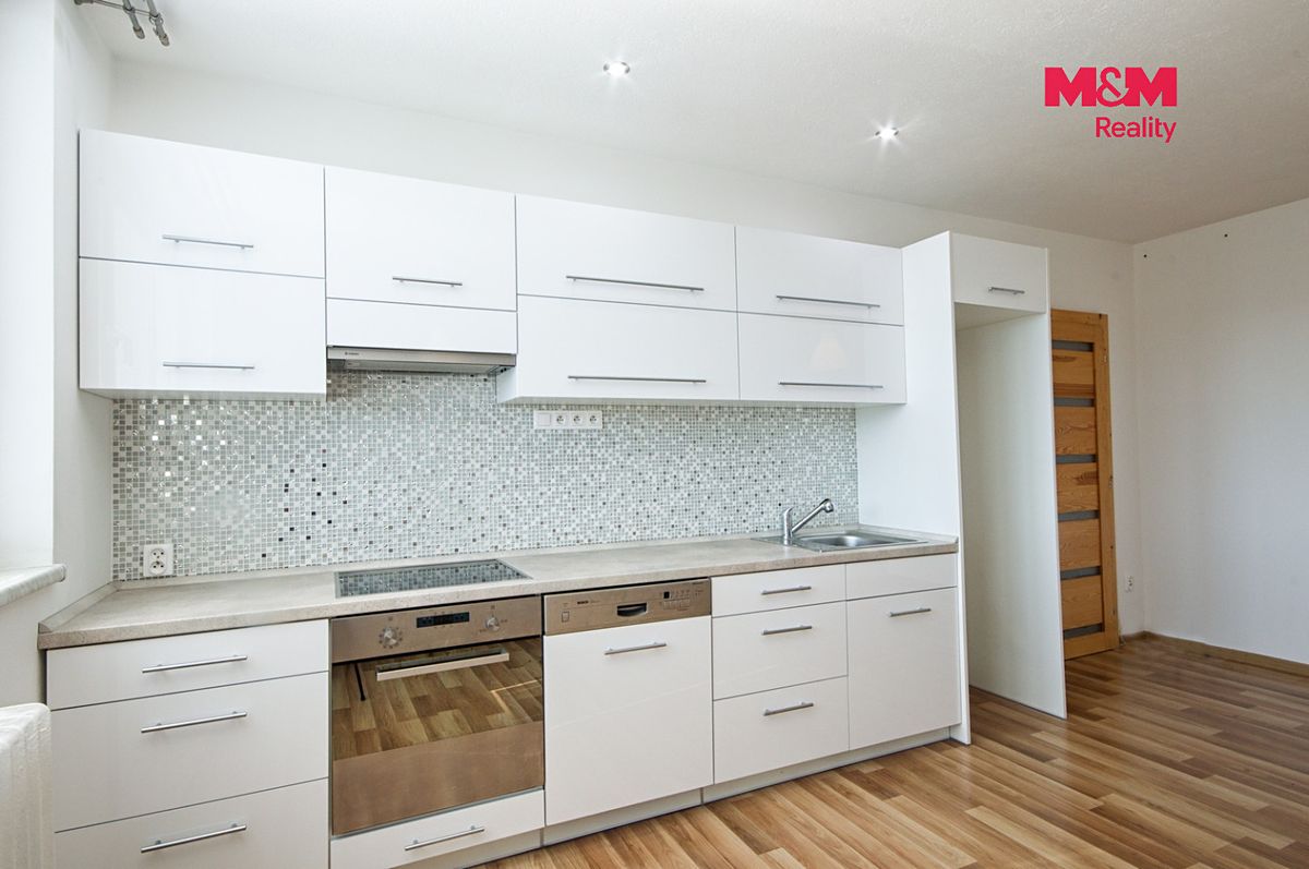 Pronájem bytu 2+kk 34 m² – fotografie 4