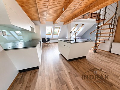 Pronájem bytu 2+kk 90 m²