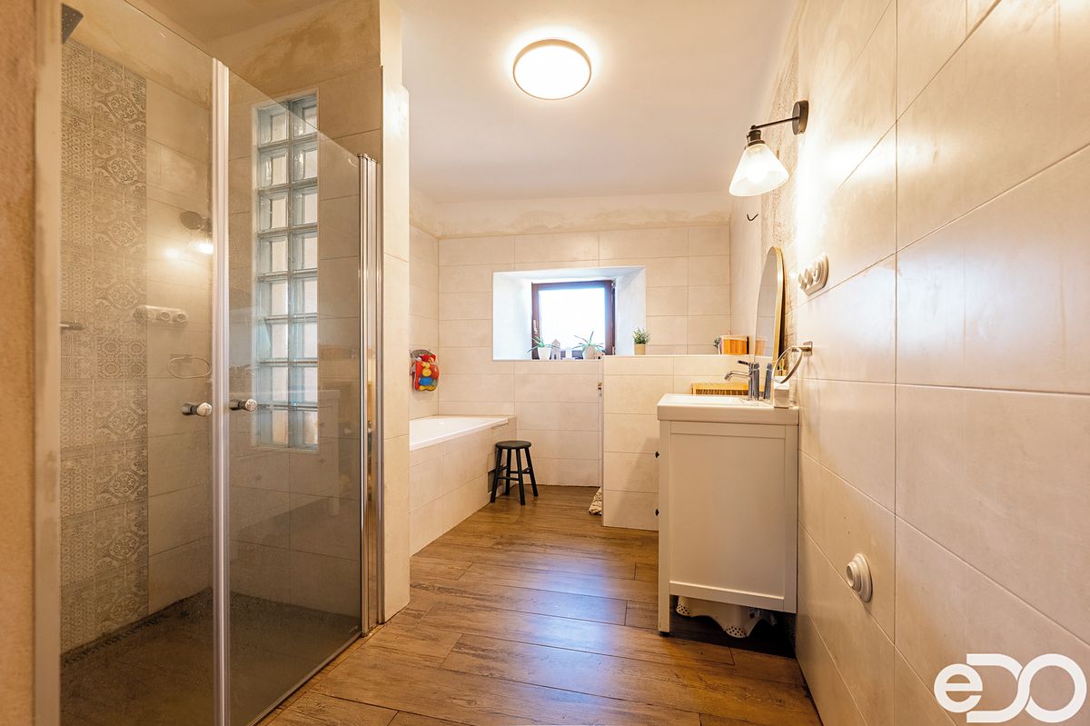 Prodej rodinného domu 130 m², pozemek 3410 m² – fotografie 5