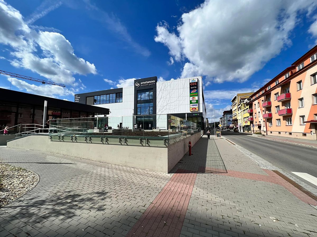Pronájem obchodního prostoru 8 m²
