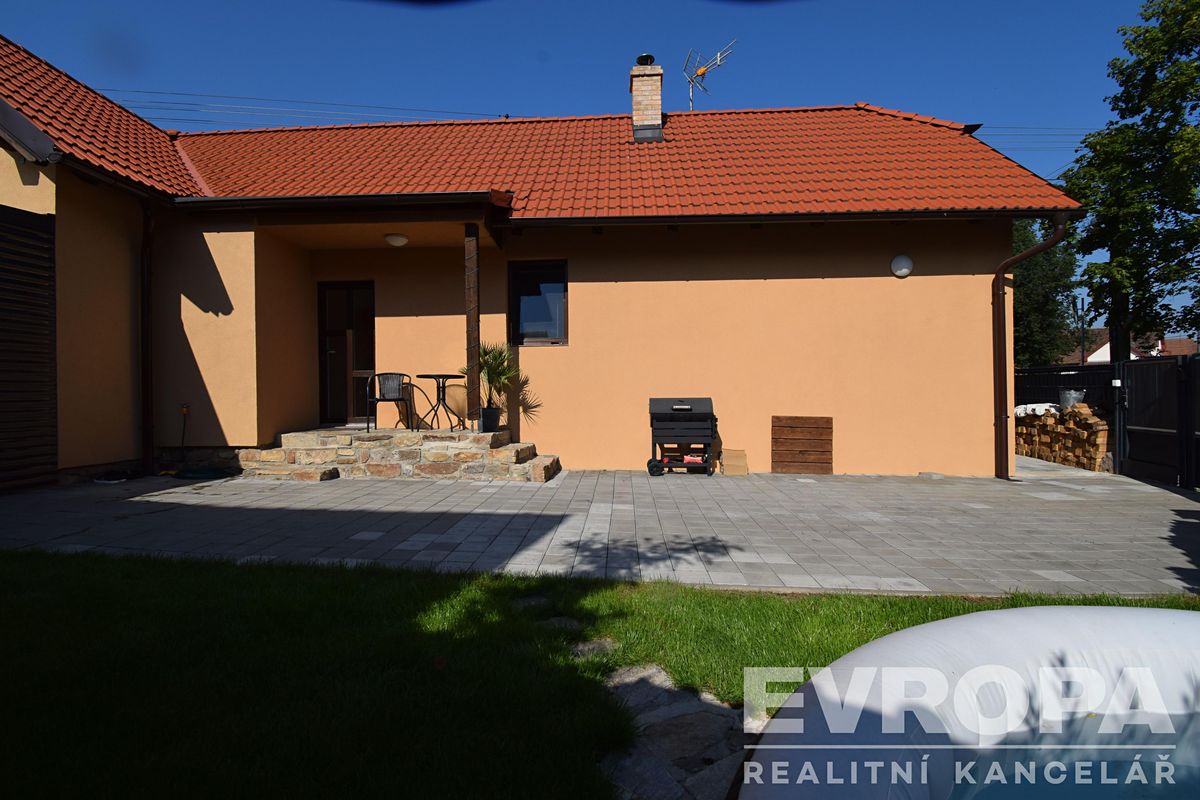 Prodej rodinného domu 72 m², pozemek 266 m² – fotografie 4
