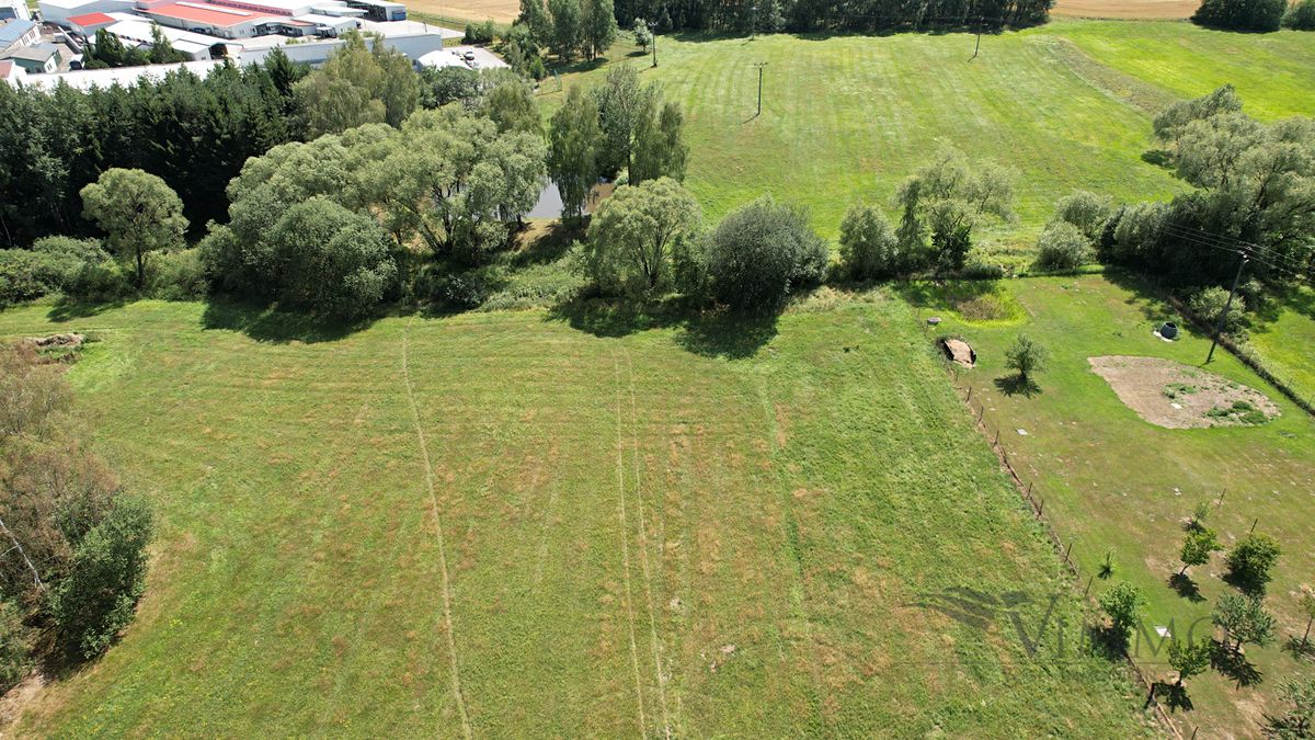 Prodej stavebního pozemku 2410 m² – fotografie 3