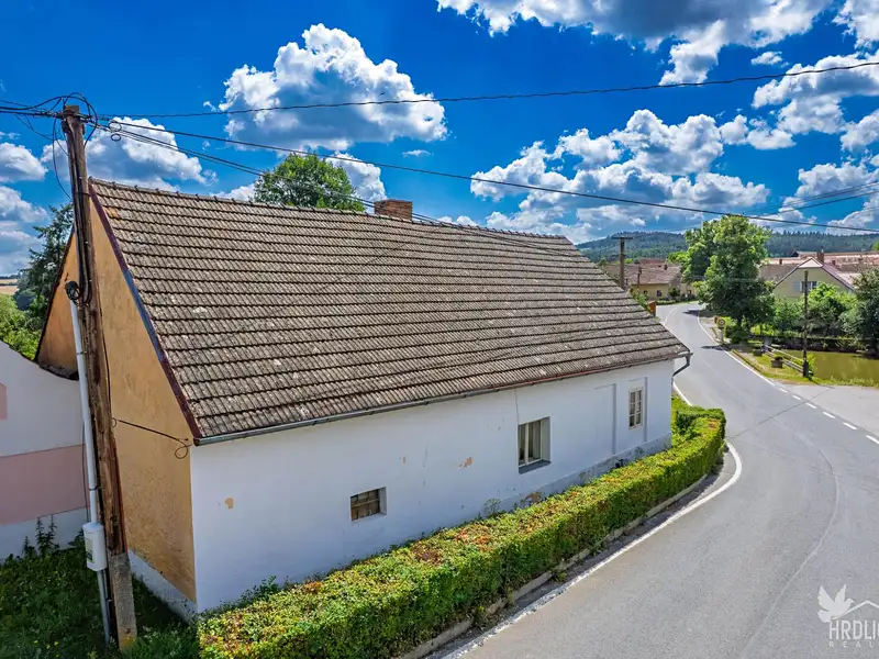 Prodej chalupy 44 m², pozemek 508 m², Skály – náhled fotky 2