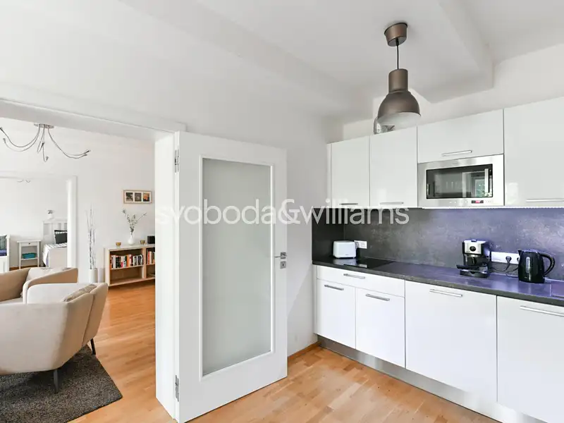 Prodej bytu 2+1 62 m², Praha – náhled fotky 2
