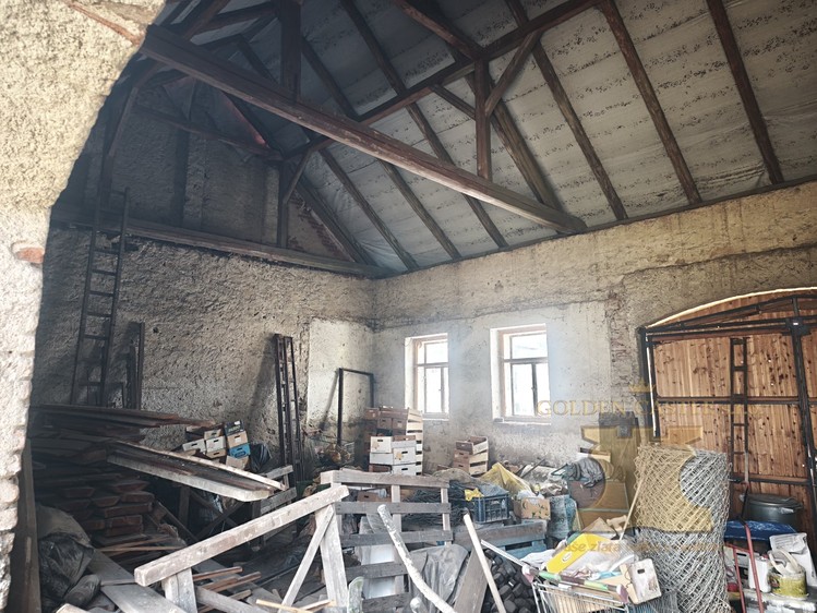 Prodej komerčního prostoru, 350 m² (28 z 30)