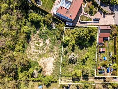 Prodej stavebního pozemku 1070 m²