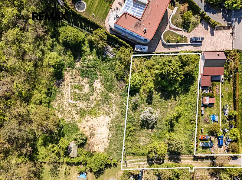 Prodej stavebního pozemku 1070 m², Husinec – náhled fotky 1