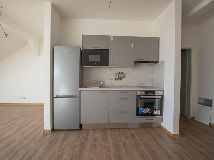 Комерційне приміщення в оренду, 64 м² (3 з 46)