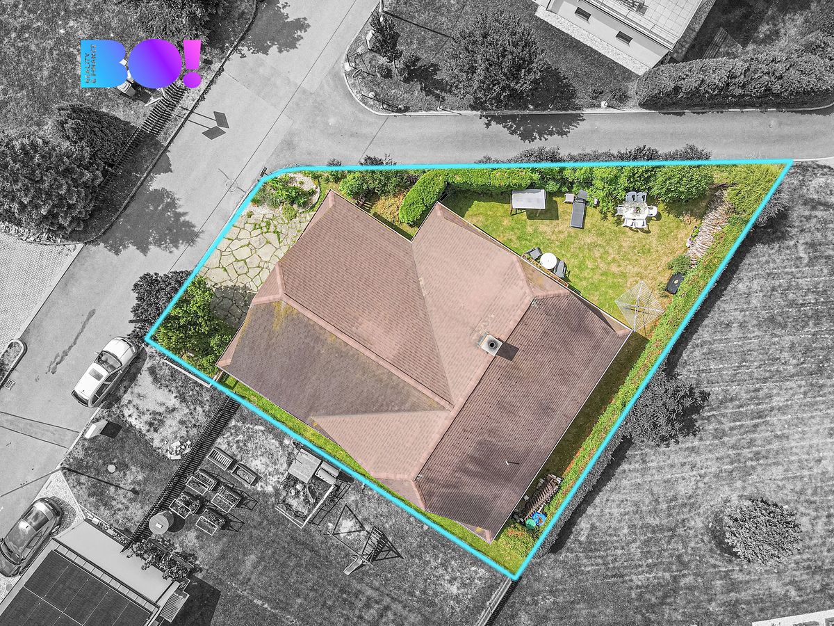 Prodej rodinného domu 280 m², pozemek 446 m² – fotografie 5