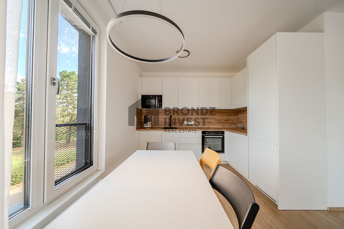 Pronájem bytu 2+kk 59 m² – fotografie 4