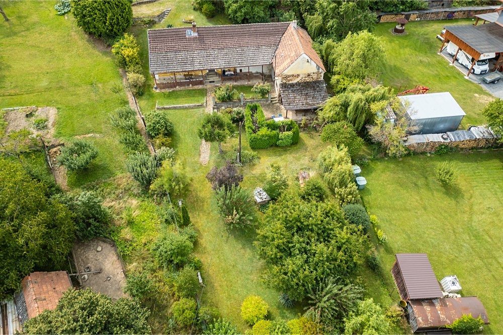 Prodej rodinného domu 78 m², pozemek 1278 m²