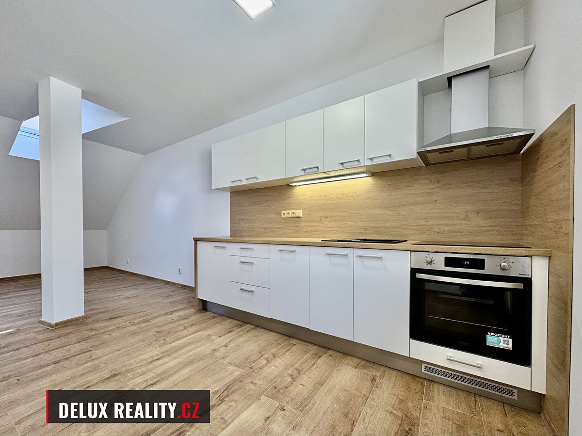 Pronájem bytu 2+kk 52 m²