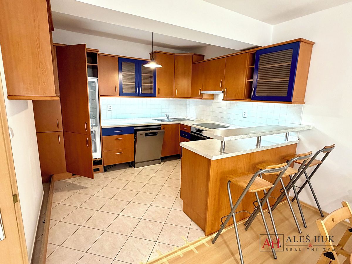 Pronájem bytu 2+kk 60 m²