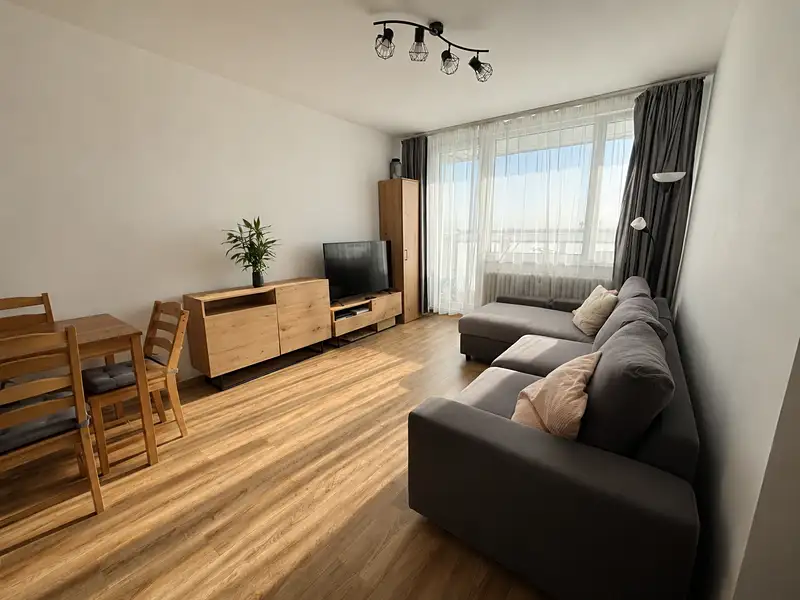 Prodej bytu 3+kk 55 m², Praha – náhled fotky 1