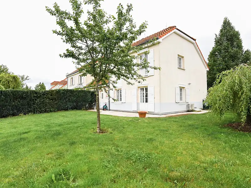 Pronájem rodinného domu 129 m², pozemek 443 m², Praha – náhled fotky 3