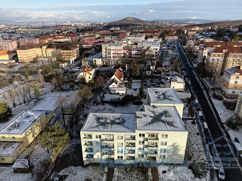Prodej bytu 3+1 75 m², Teplice – náhled fotky 2