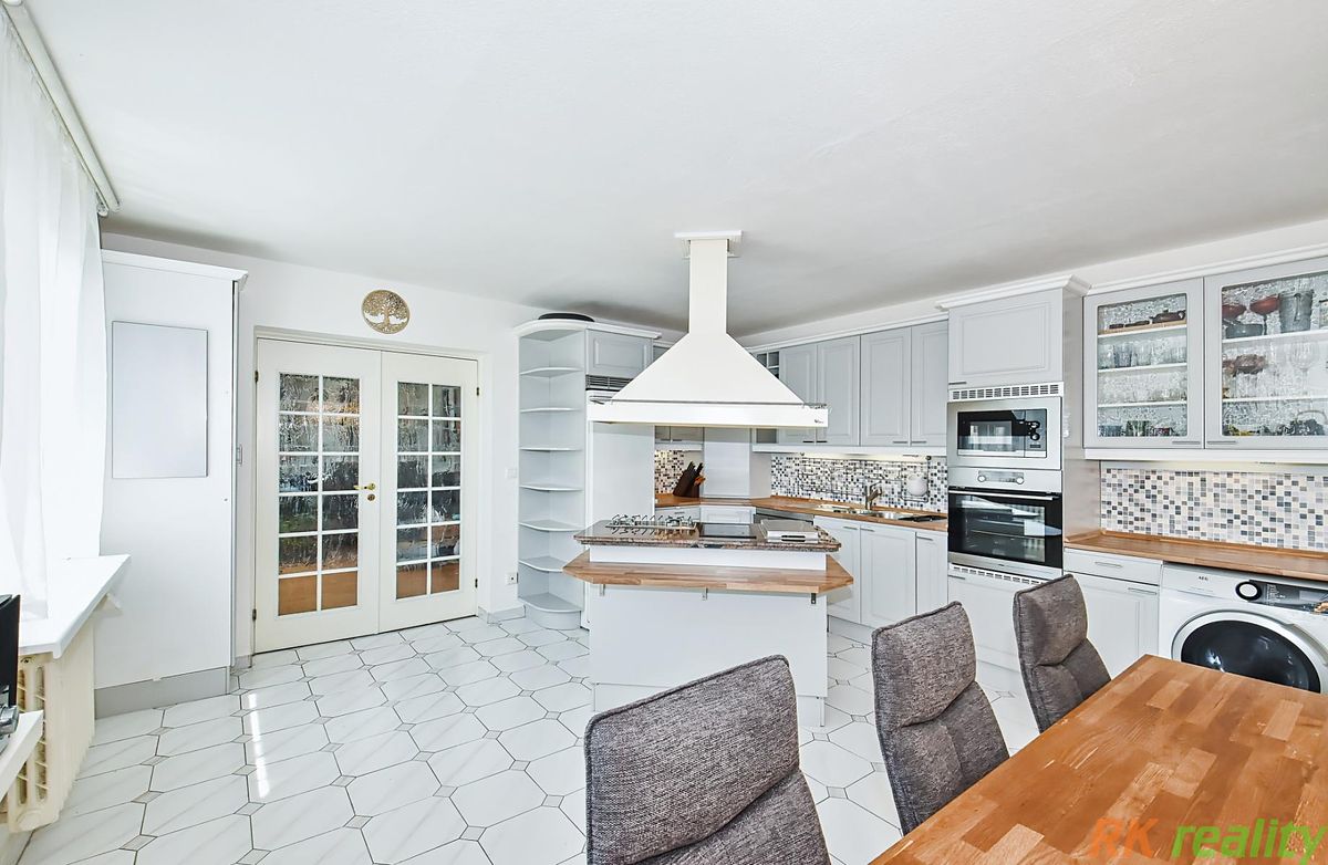 Prodej bytu 3+1 147 m² – fotografie 2
