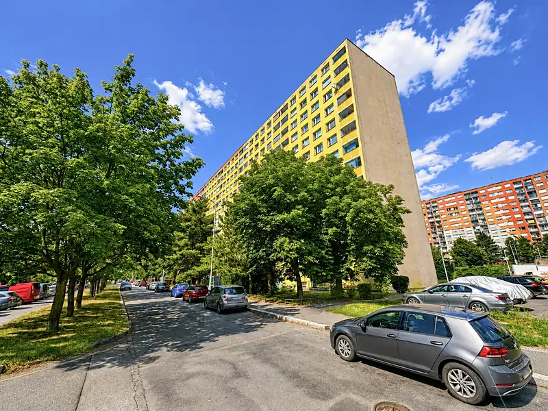 Prodej bytu 2+kk 43 m², Praha – náhled fotky 1