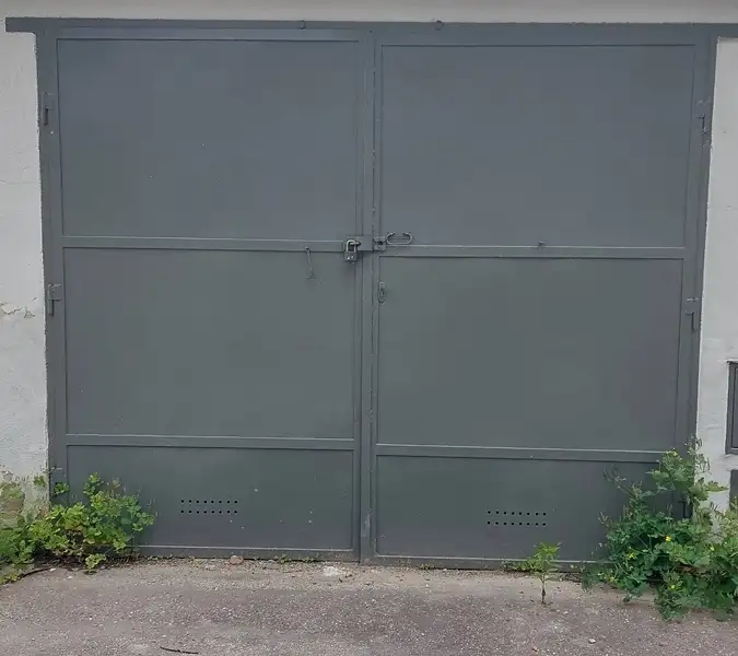 Prodej garáže 19 m², Brno – náhled fotky 1