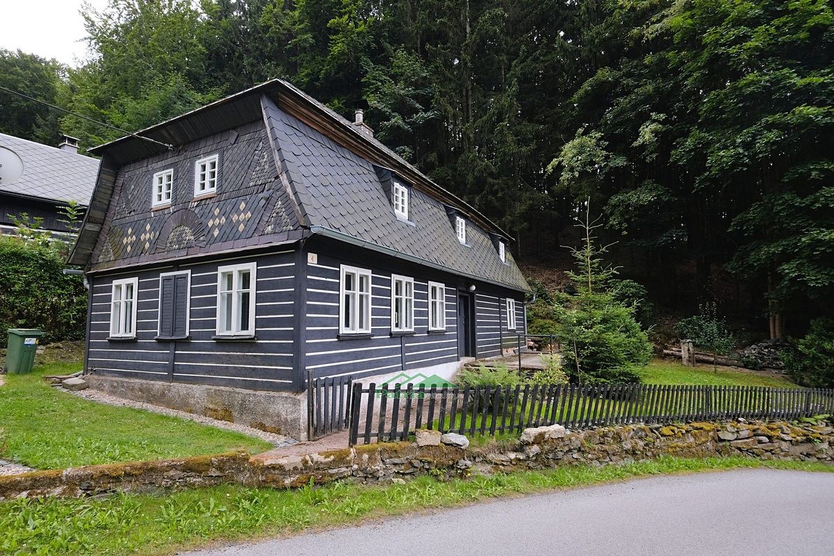 Prodej chalupy 120 m², pozemek 561 m² – fotografie 2
