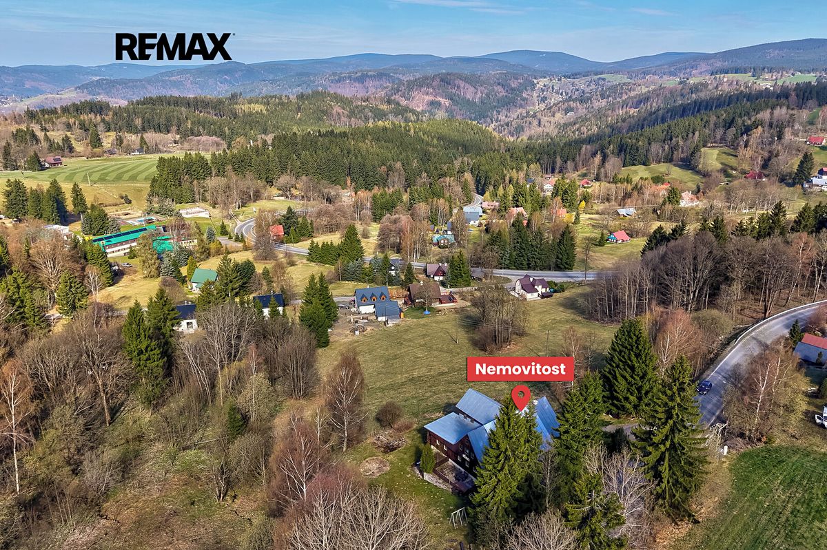 Prodej rodinného domu 271 m², pozemek 5655 m² – fotografie 4