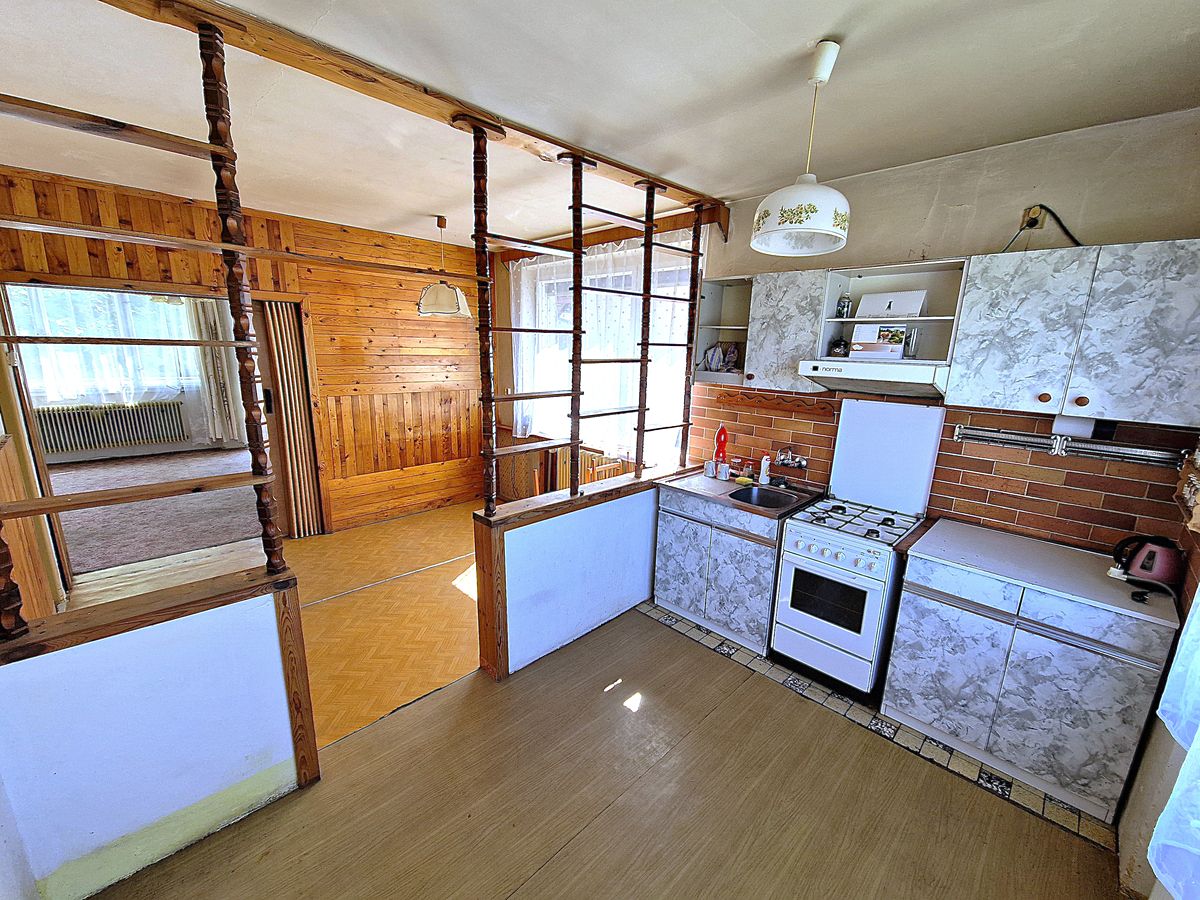 Prodej rodinného domu 340 m², pozemek 732 m² – fotografie 5