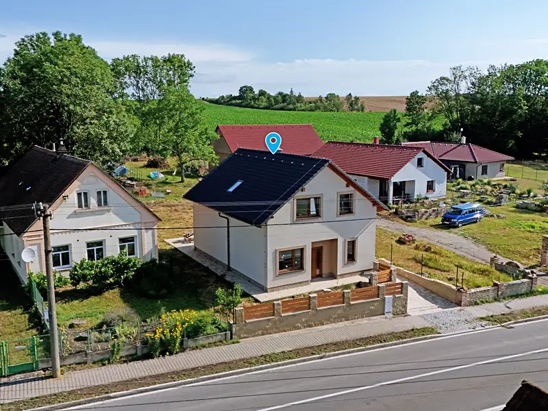 Prodej rodinného domu 136 m², pozemek 501 m², Králova Lhota – náhled fotky 1