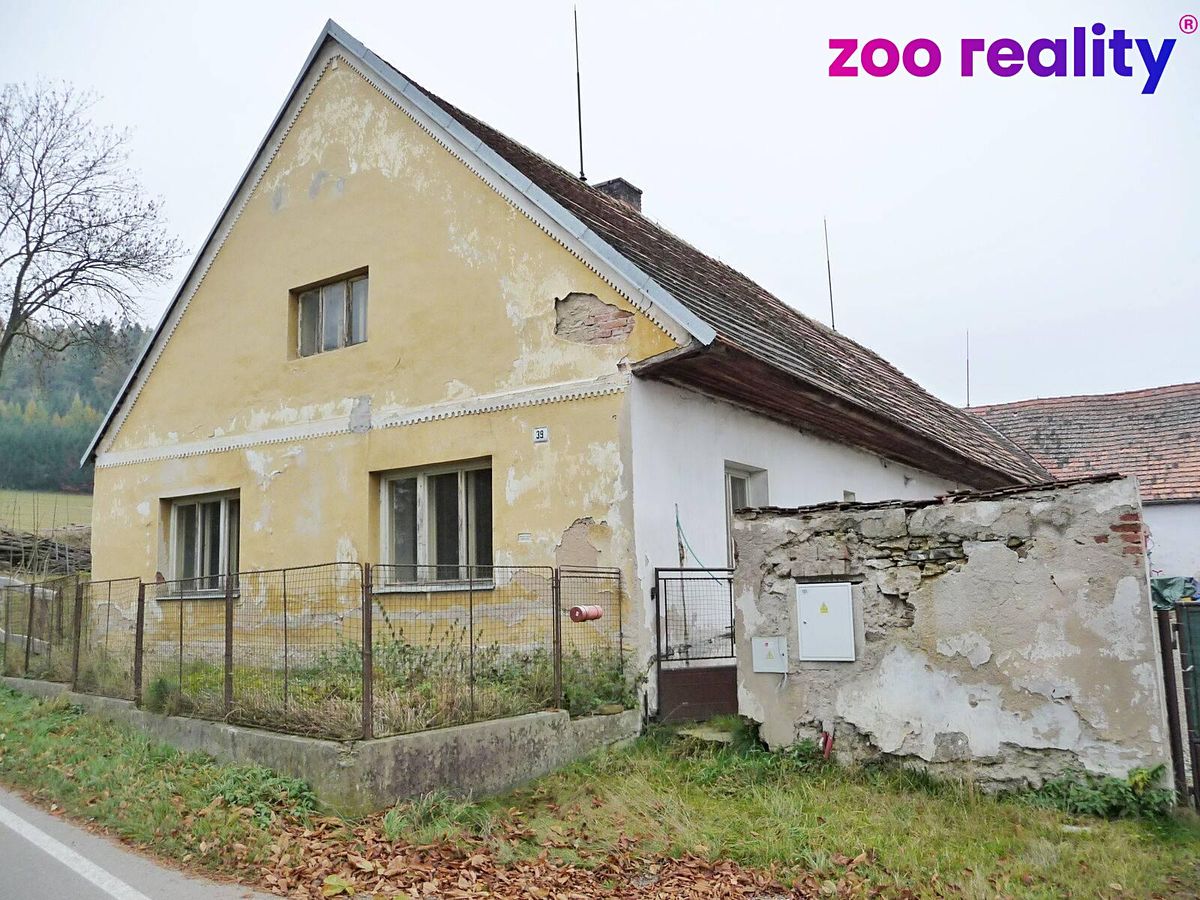 Prodej rodinného domu 185 m², pozemek 1061 m² – fotografie 4