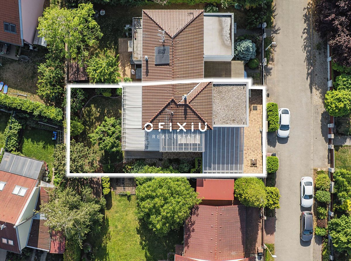 Prodej rodinného domu 145 m², pozemek 384 m² – fotografie 2