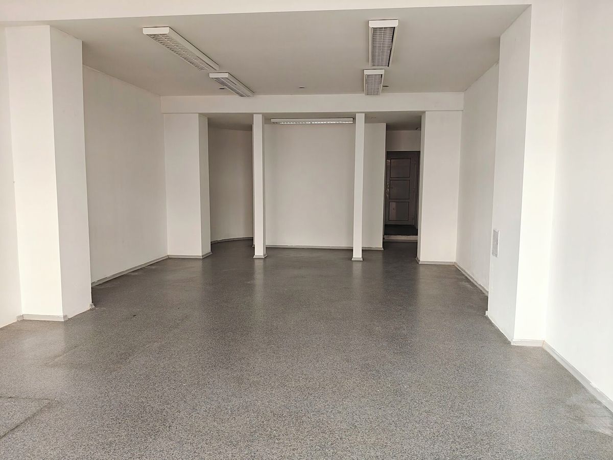 Pronájem obchodního prostoru 91 m² – fotografie 2