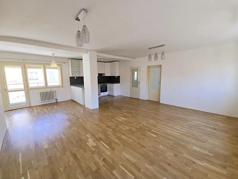 Pronájem bytu 3+kk 111 m², Praha – náhled fotky 3