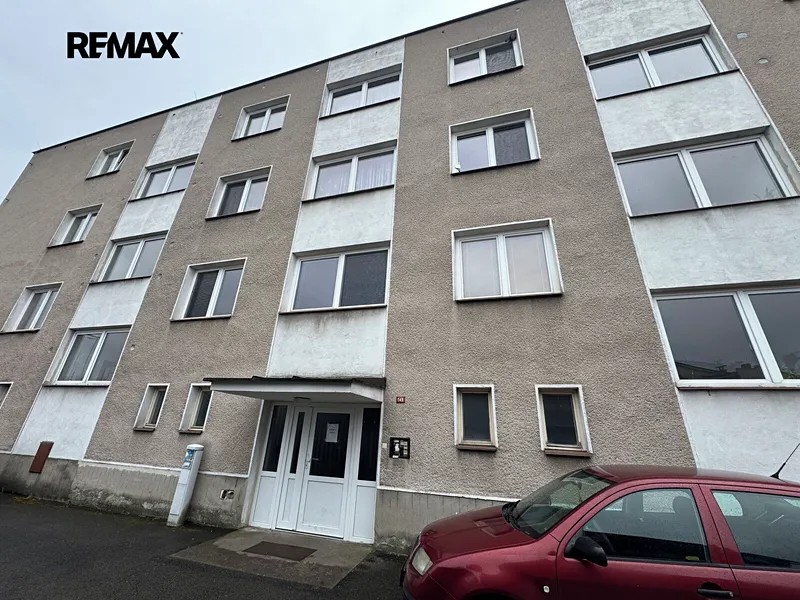 Prodej nájemního (činžovního) domu 767 m², Vlkava