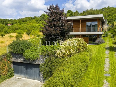 Prodej  rodinného domu 261 m², pozemek 1 135 m²