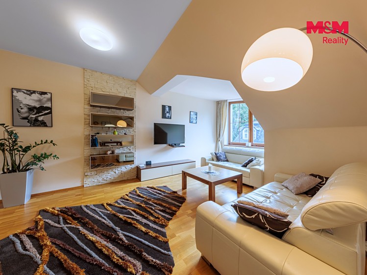 Prodej bytu 3+kk, 111 m² (2 z 23)
